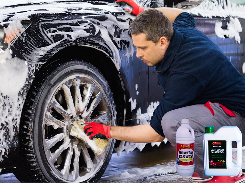 HOW TO CLEAN CAR TYRES AND WHEELS